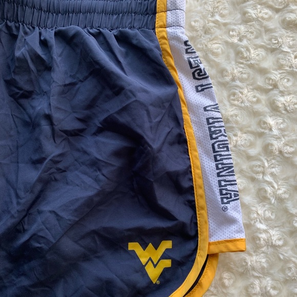 XL WVU Colosseum Women's Navy and Yellow Athletic Running Shorts - Picture 3 of 5